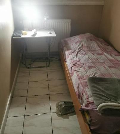 Room Near Paris Saint-Denis  Exterior foto